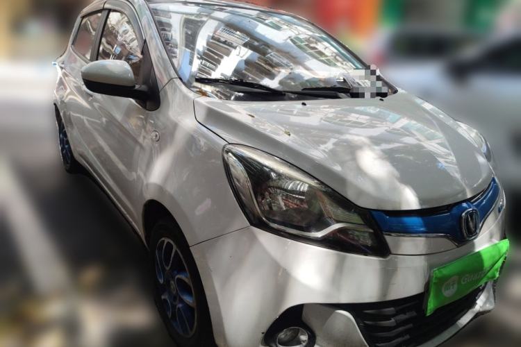 Used CHANGAN Benni EV 2017 All-Electric 210 km Luxury Model Front Right 45 Deg