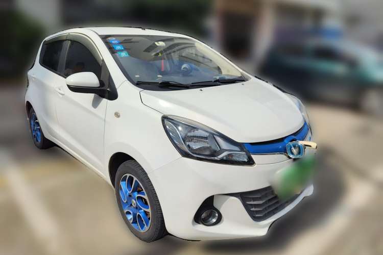 Used CHANGAN Benni EV 2017 Pure Electric 210 km Fashion Edition Front Right 45 Deg