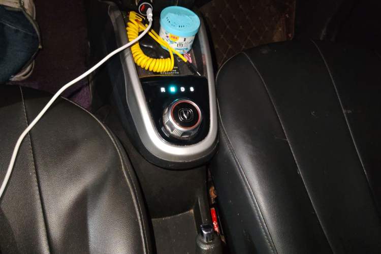 Used CHANGAN Benni EV 2017 Pure Electric 180 km Standard Model Gear Lever