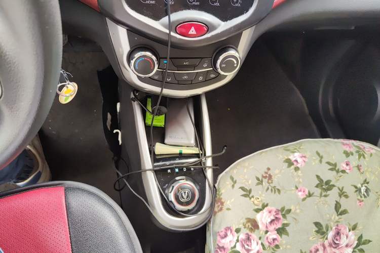 Used CHANGAN Benni EV 2017 Pure Electric 210 km Fashion Edition Gear Lever