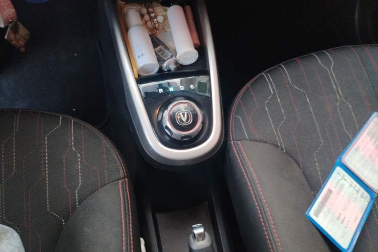 Used CHANGAN Benni EV 2017 Pure Electric 210 km Fashion Edition Gear Lever