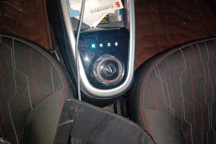 Used CHANGAN Benni EV 2017 Pure Electric 210 km Fashion Edition Gear Lever