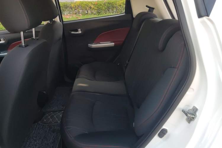 Used CHANGAN Benni EV 2017 Pure Electric 180 km Standard Model Interior 1