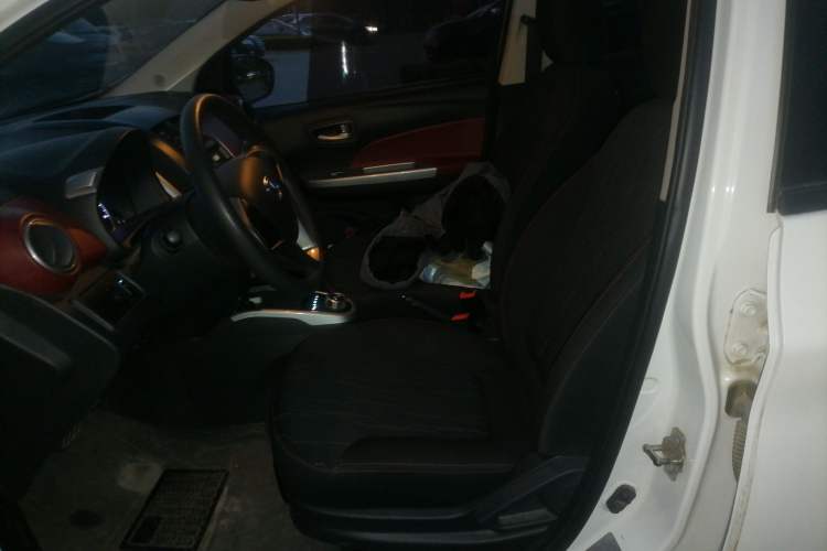 Used CHANGAN Benni EV 2017 Pure Electric 180 km Standard Model Left Front Seat