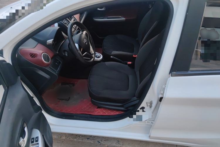 Used CHANGAN Benni EV 2017 Pure Electric 180 km Standard Model Left Front Seat