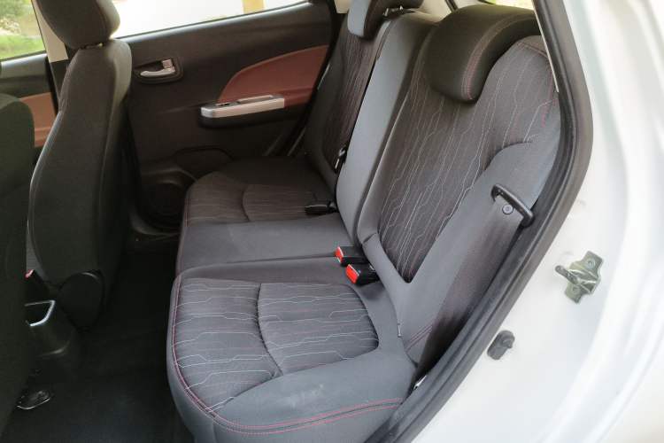 Used CHANGAN Benni EV 2017 Pure Electric 180 km Standard Model Left Rear Seat