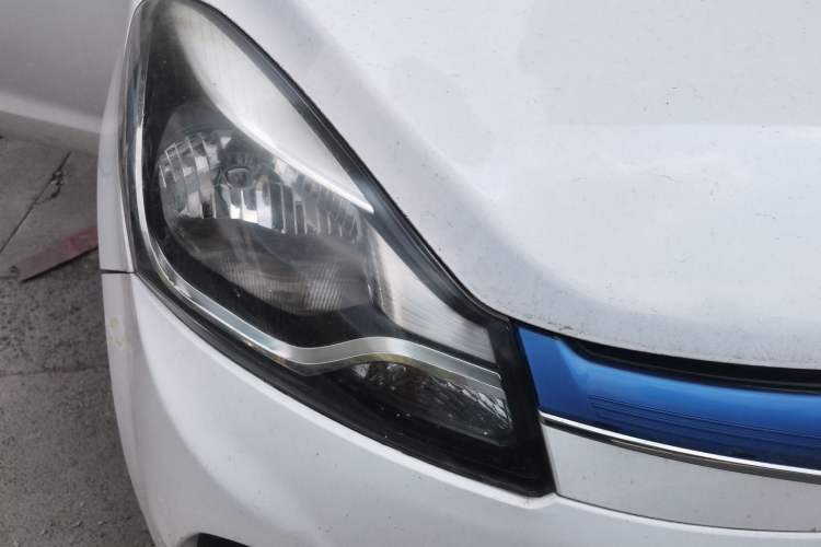 Used CHANGAN Benni EV 2017 Pure Electric 210 km Fashion Edition Right Front Headlight