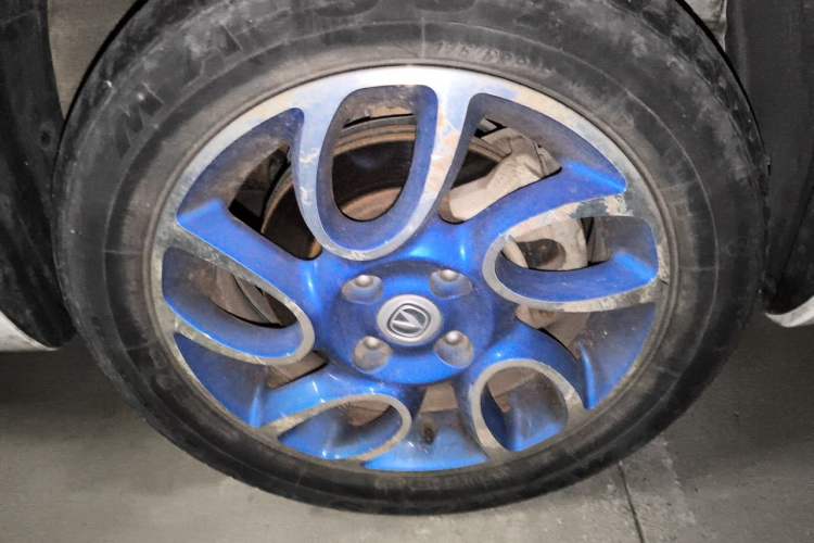 Used CHANGAN Benni EV 2017 Pure Electric 180 km Standard Model Right Front Wheel Hub