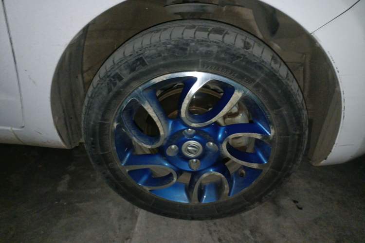Used CHANGAN Benni EV 2017 Pure Electric 180 km Standard Model Right Front Wheel Hub