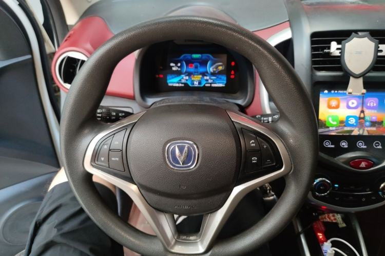 Used CHANGAN Benni EV 2017 All-Electric 210 km Luxury Model Steering Wheel