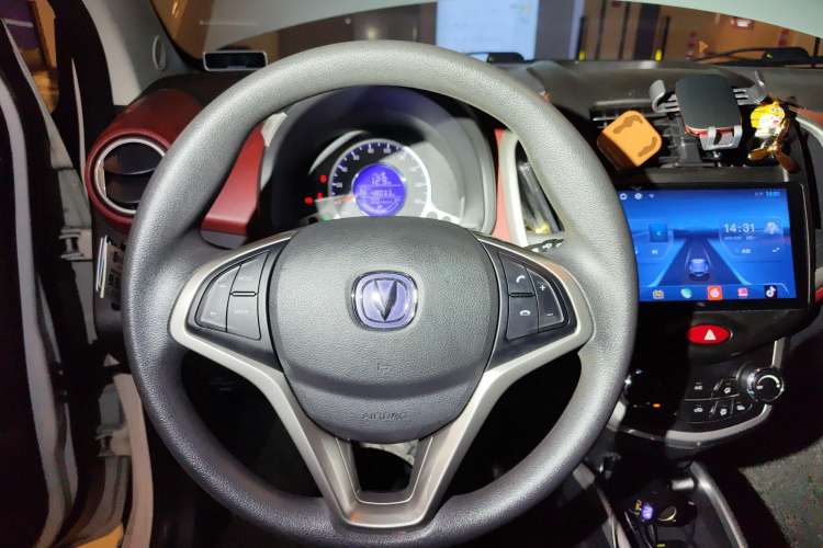 Used CHANGAN Benni EV 2017 Pure Electric 180 km Fashion Model Steering Wheel