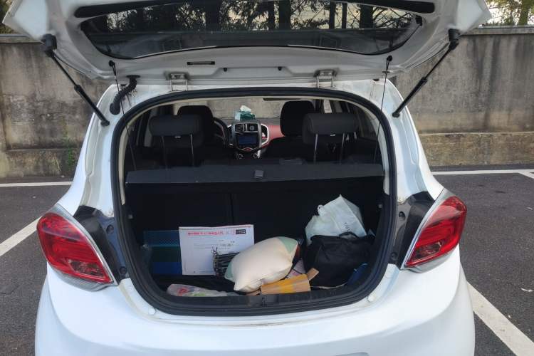Used CHANGAN Benni EV 2017 Pure Electric 210 km Fashion Edition Trunk