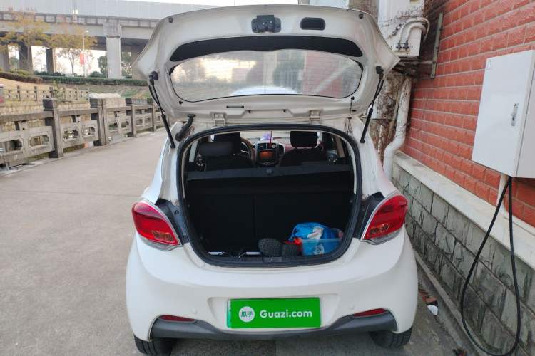 Used CHANGAN Benni EV 2017 Pure Electric 210 km Fashion Edition Trunk