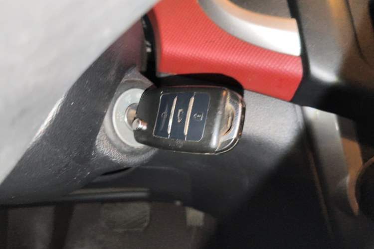 Used CHANGAN Benni EV 2017 Pure Electric 180 km Standard Model Vehicle Key