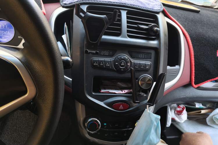 Used CHANGAN Benni EV 2018 EV260 Standard Model Audio And AC Panel