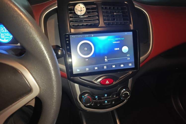 Used CHANGAN Benni EV 2018 EV260 Standard Model Audio And AC Panel
