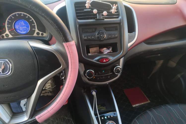 Used CHANGAN Benni EV 2018 EV260 Standard Model Audio And AC Panel
