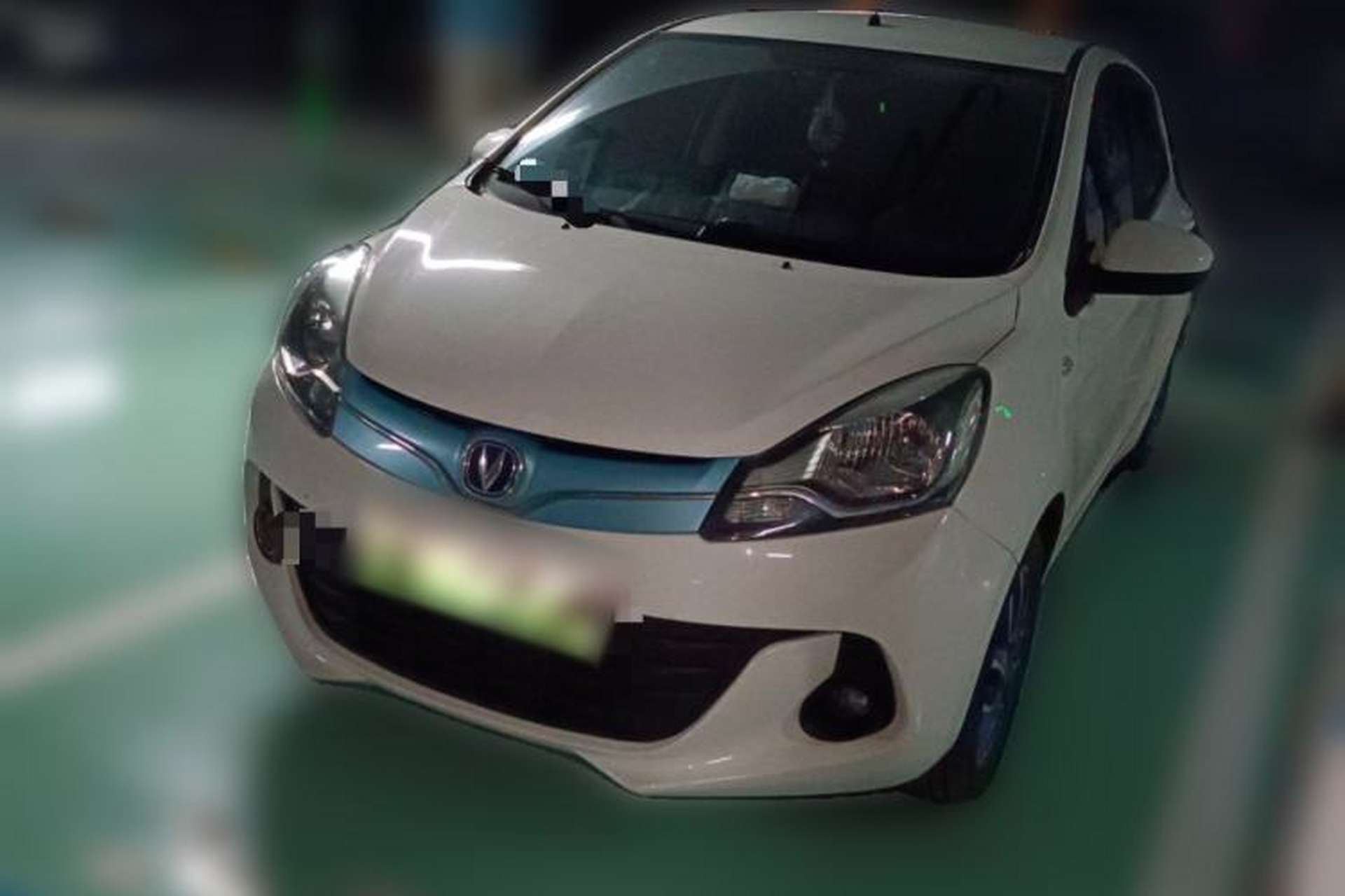 Used CHANGAN Benni EV 2018 EV260 Fashion Edition Front Left 45 Deg