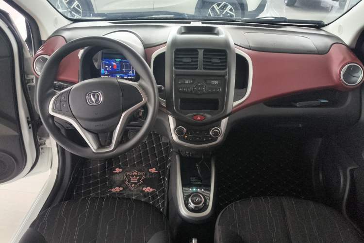 Used CHANGAN Benni EV 2018 EV260 Fashion Edition Interior 4