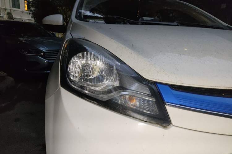 Used CHANGAN Benni EV 2018 EV260 Standard Model Right Front Headlight