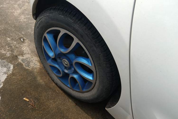Used CHANGAN Benni EV 2018 EV260 Standard Model Right Rear Wheel Hub