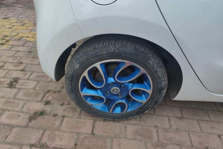 Used CHANGAN Benni EV 2018 EV260 Standard Model Right Rear Wheel Hub