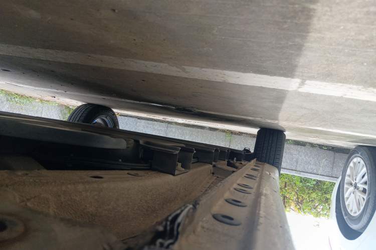 Used CHANGAN Benni EV 2018 EV260 Standard Model Right Side Sill