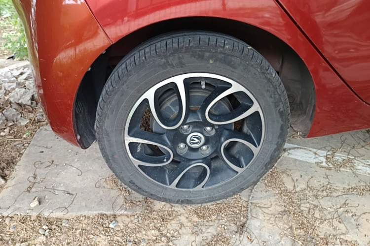 Used CHANGAN Benni EV 2019 EV360 Standard Model Right Rear Wheel Hub