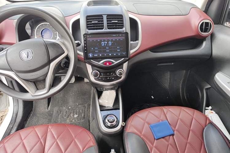 Used CHANGAN Benni EV 2019 EC260 Standard Model Audio And AC Panel