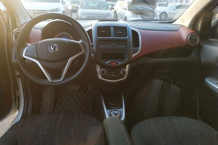 Used CHANGAN Benni EV 2019 EV360 Standard Model Center Console