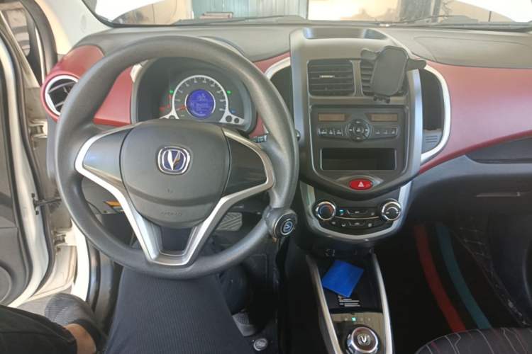 Used CHANGAN Benni EV 2019 Facelifted EV360 Standard Version Center Console