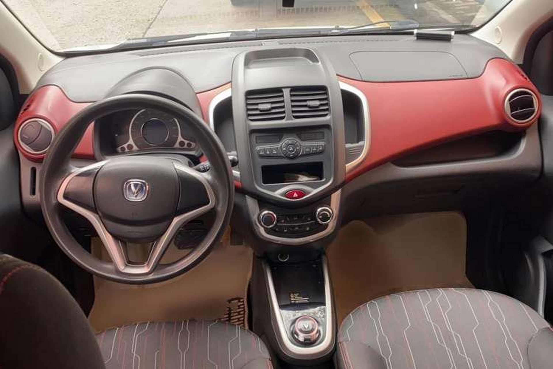 Used CHANGAN Benni EV 2019 EV360 Standard Model Center Console