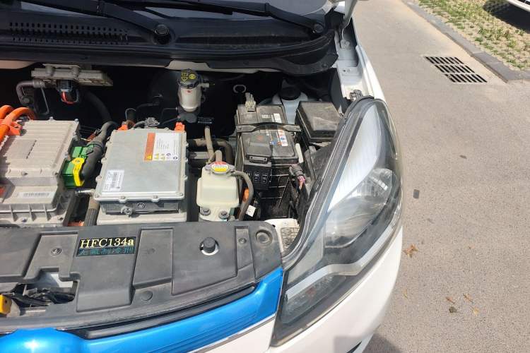 Used CHANGAN Benni EV 2019 EV360 Standard Model Engine Bay Left