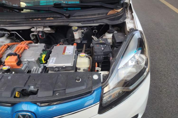 Used CHANGAN Benni EV 2019 EV360 Standard Model Engine Bay Left