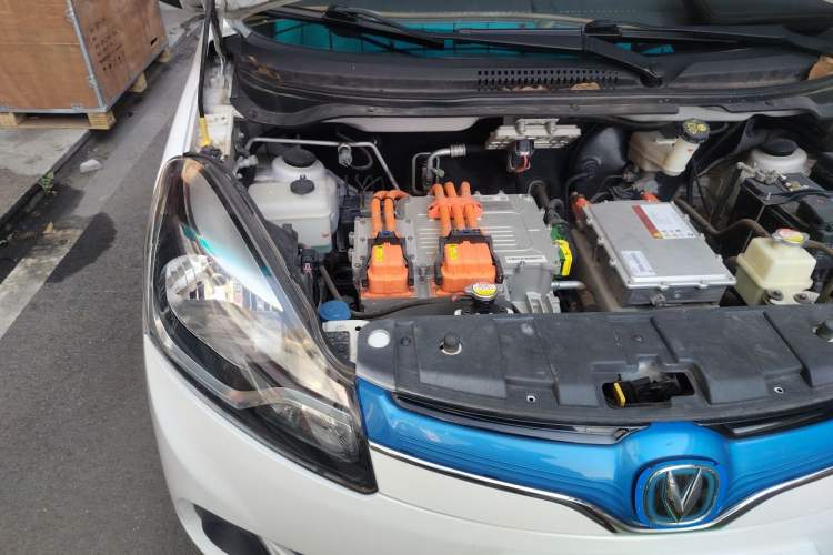 Used CHANGAN Benni EV 2019 EV360 Standard Model Engine Bay Right