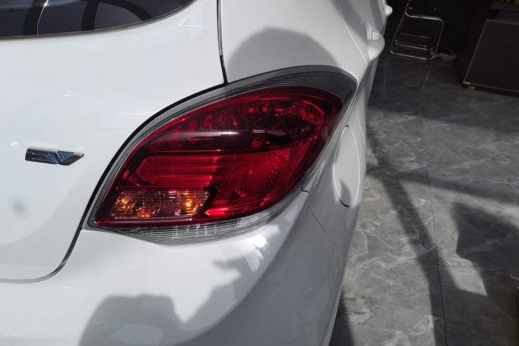 Used CHANGAN Benni EV 2019 EV360 Standard Model Exterior 3