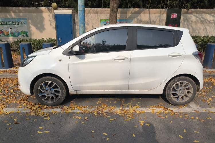 Used CHANGAN Benni EV 2019 EV360 Standard Model Exterior 5