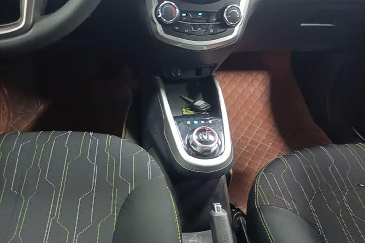 Used CHANGAN Benni EV 2019 Facelifted EV360 Standard Version Gear Lever