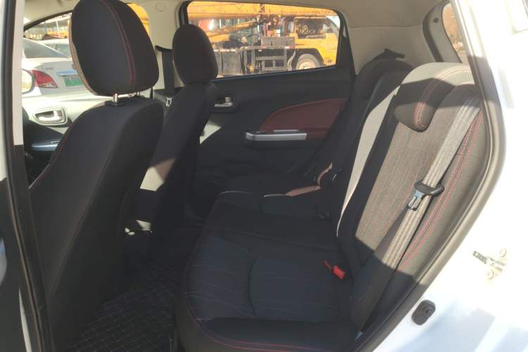 Used CHANGAN Benni EV 2019 EV360 Standard Model Interior 4