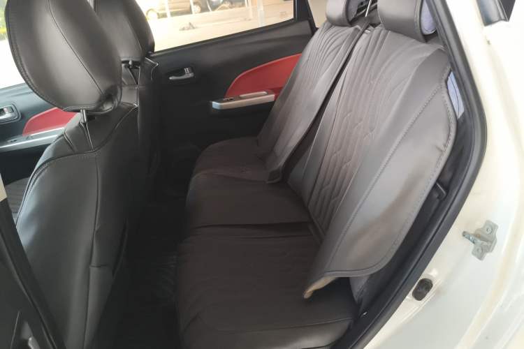 Used CHANGAN Benni EV 2019 EV360 Standard Model Interior 4