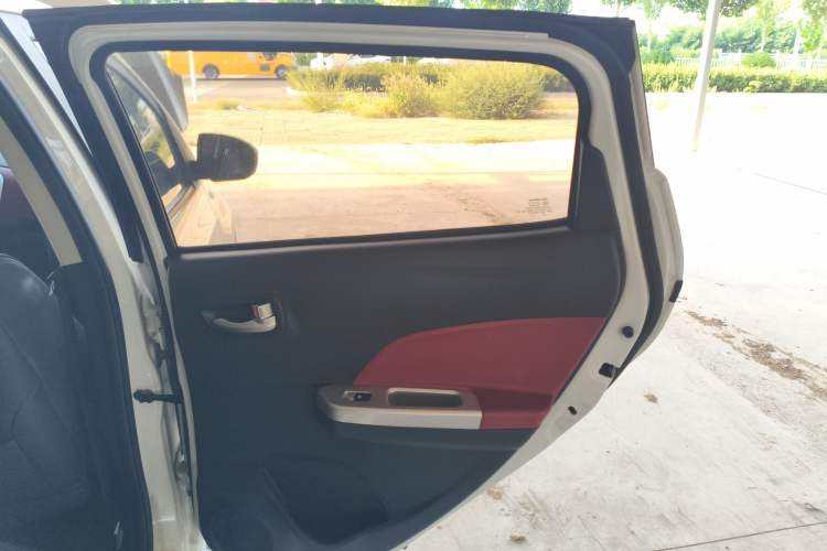 Used CHANGAN Benni EV 2019 EV360 Standard Model Interior 6