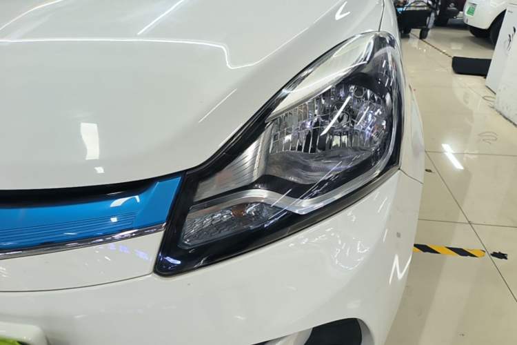 Used CHANGAN Benni EV 2019 EV360 Standard Model Left Front Headlight