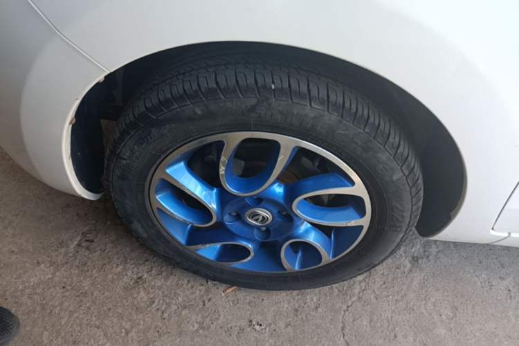 Used CHANGAN Benni EV 2019 Facelifted EV360 Standard Version Left Front Wheel Hub
