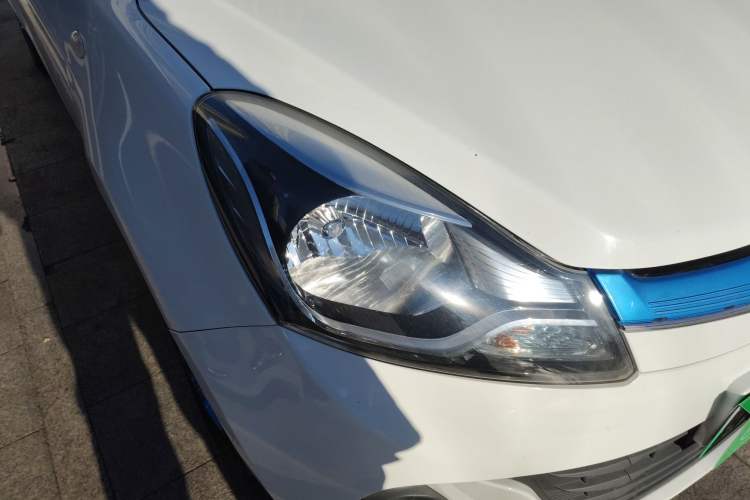 Used CHANGAN Benni EV 2019 EV360 Standard Model Right Front Headlight