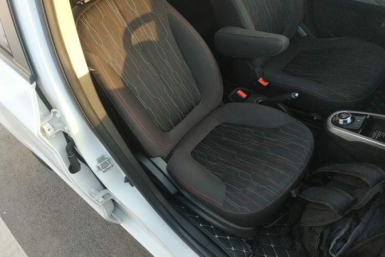 Used CHANGAN Benni EV 2019 EV360 Standard Model Right Front Seat