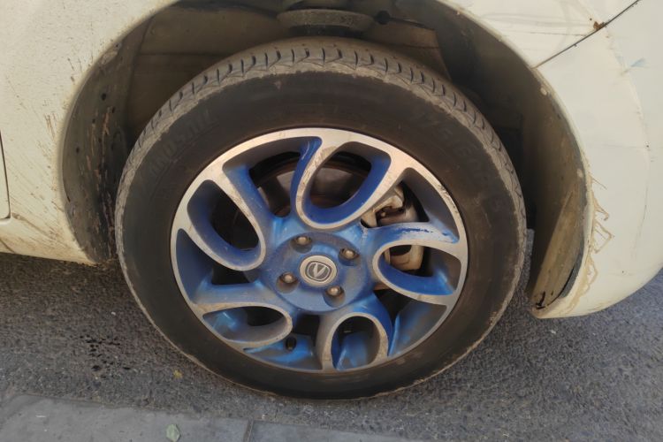 Used CHANGAN Benni EV 2019 EV360 Standard Model Right Front Wheel Hub