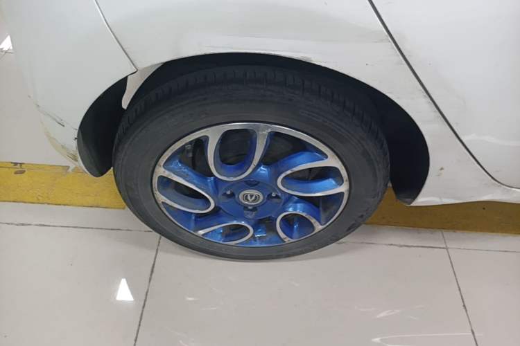 Used CHANGAN Benni EV 2019 Facelifted EV360 Standard Version Right Rear Wheel Hub
