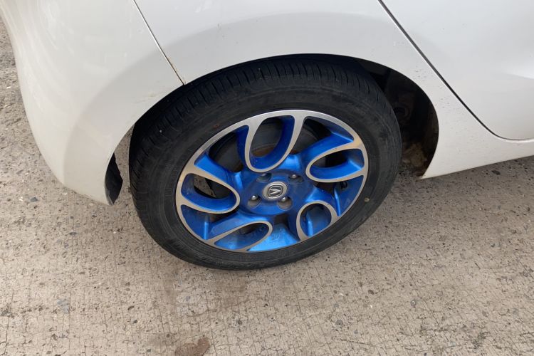 Used CHANGAN Benni EV 2019 EV360 Standard Model Right Rear Wheel Hub