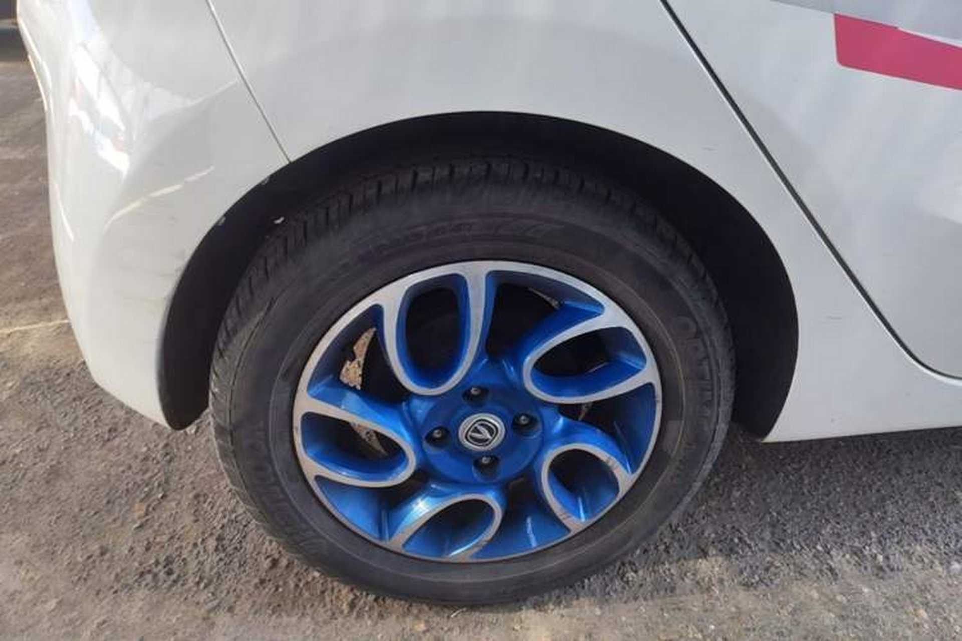 Used CHANGAN Benni EV 2019 EV360 Standard Model Right Rear Wheel Hub