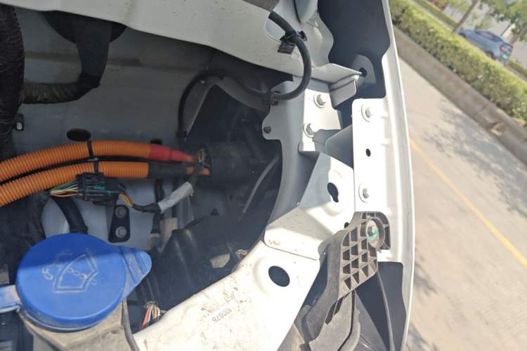 Used CHANGAN Benni EV  Engine Bay Left